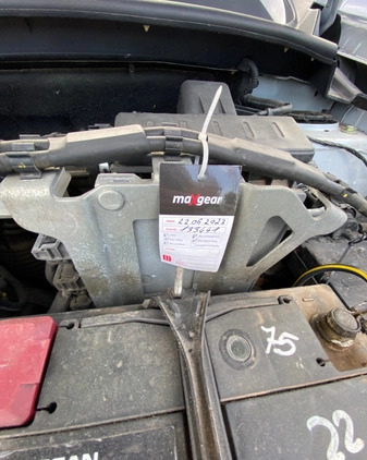 Nissan Qashqai cena 32900 przebieg: 142000, rok produkcji 2011 z Gliwice małe 497